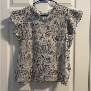 Floral ruffled shirt